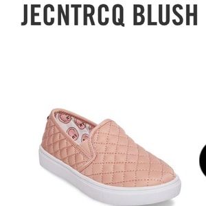 Steve madden blush kids flat worn twice